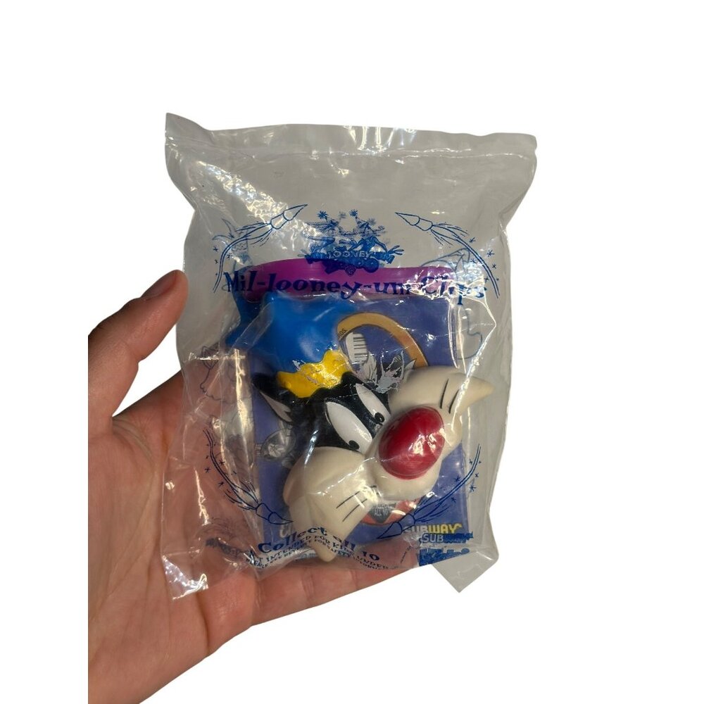 VTG 1999 Subway Mil-Looney-Um Sylvester the Cat‎ Clip 3" Looney Tunes Cartoon